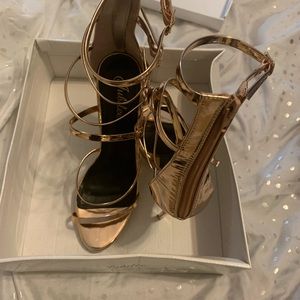 Gold Heels ❗️WORN ONCE❗️